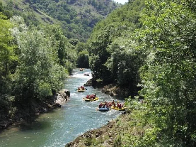 Latxariko-borda 度假居 *